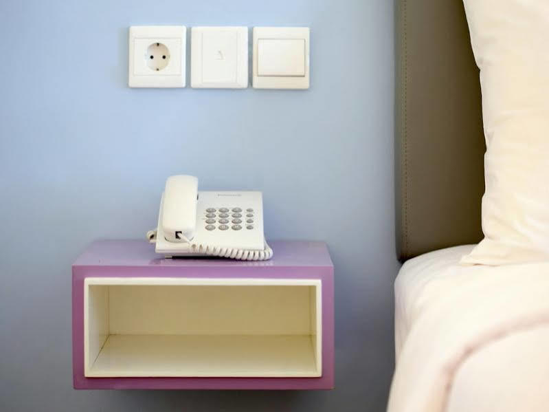 Amaris Hotel Nagoya Hill - Batam Esterno foto